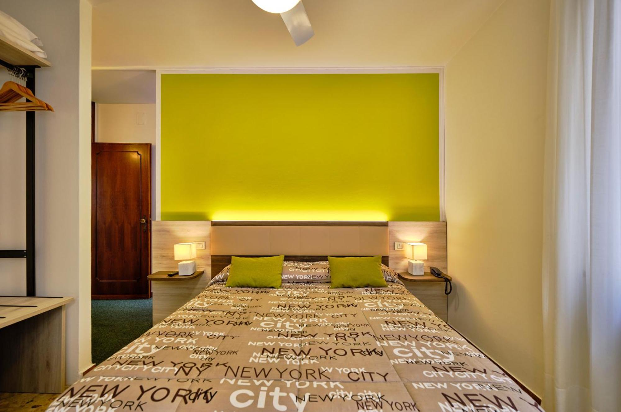 Piccolo Hotel Garda  Eksteriør billede