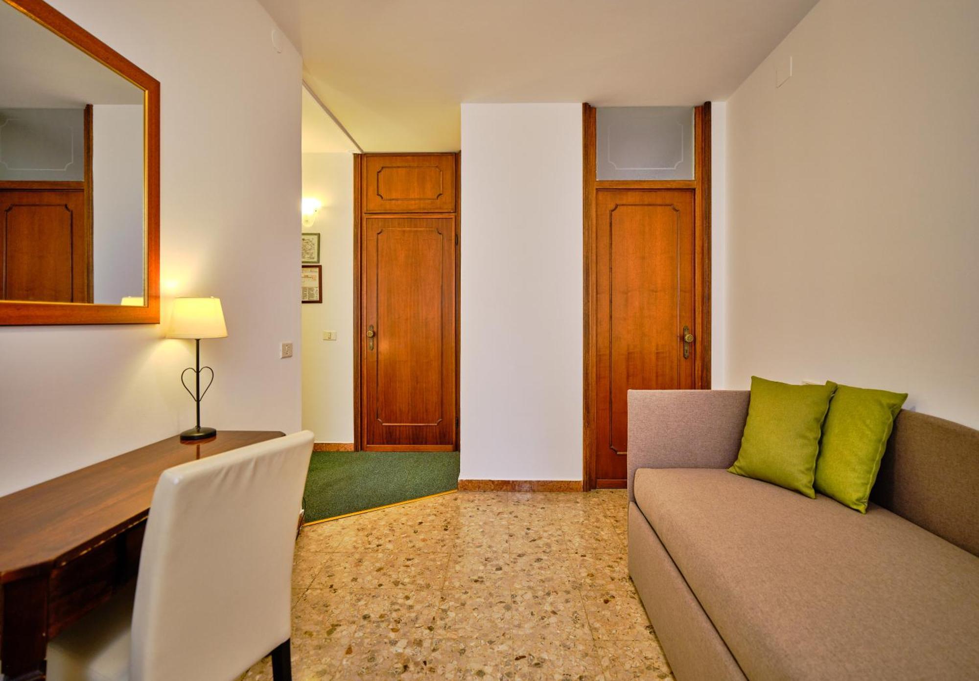 Piccolo Hotel Garda  Værelse billede